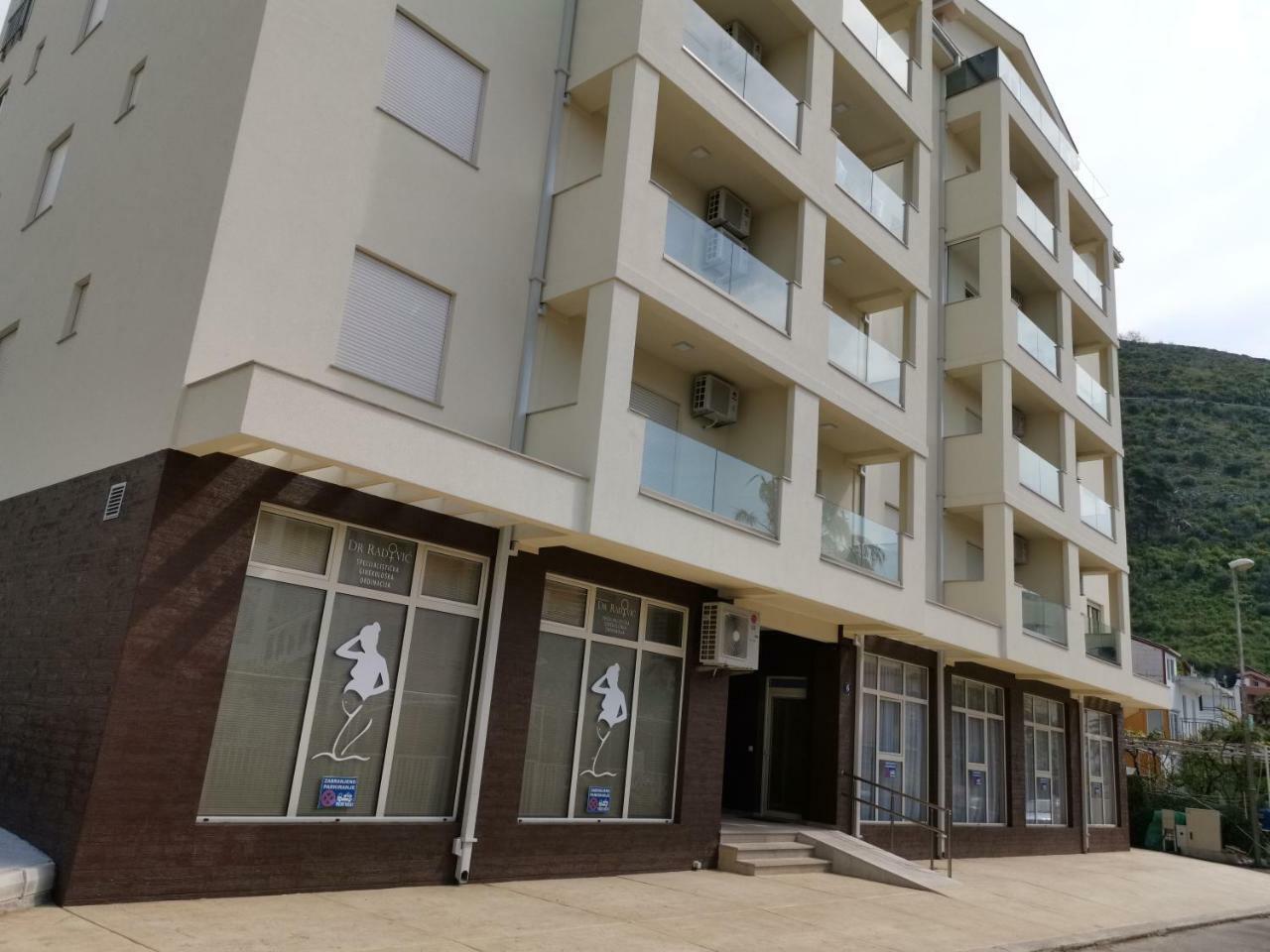 Apartman Maximus Budva Eksteriør billede